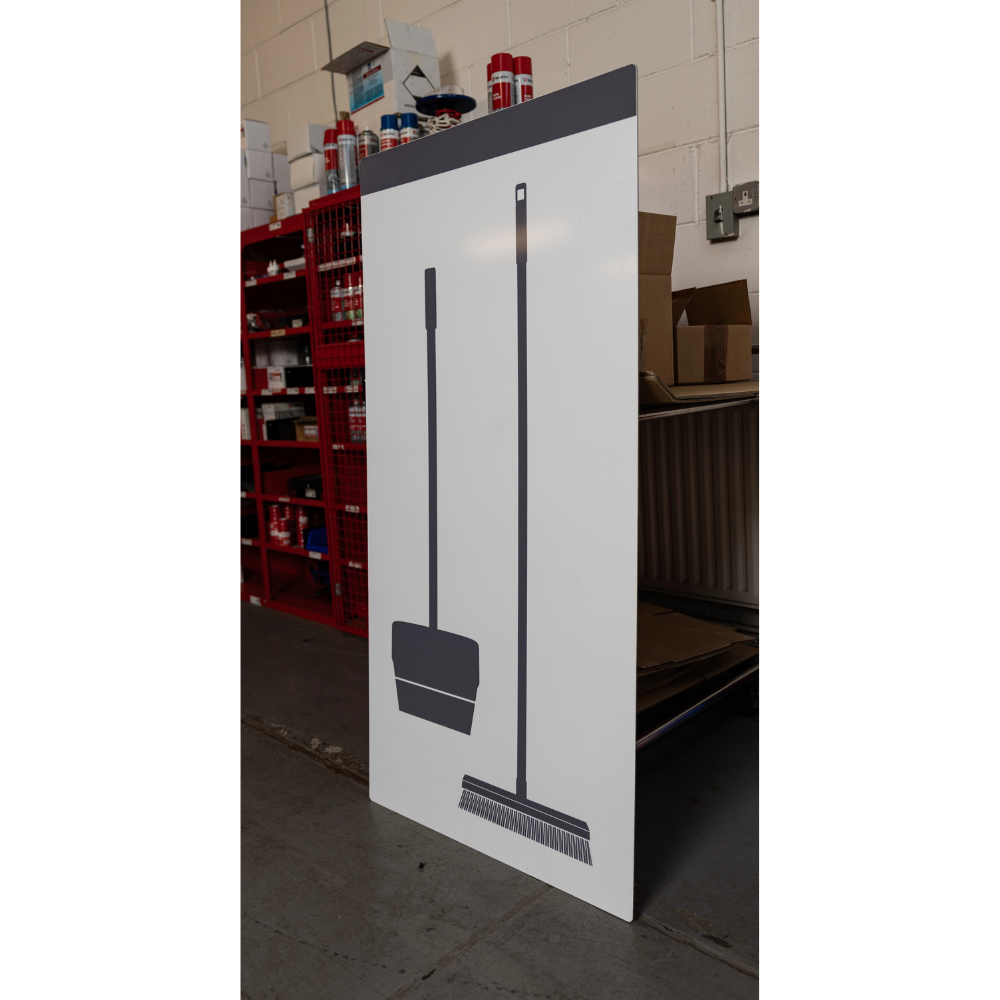 shadow-board-cleaning-equipment-handle-brush-1500x1000mm.WEBP6